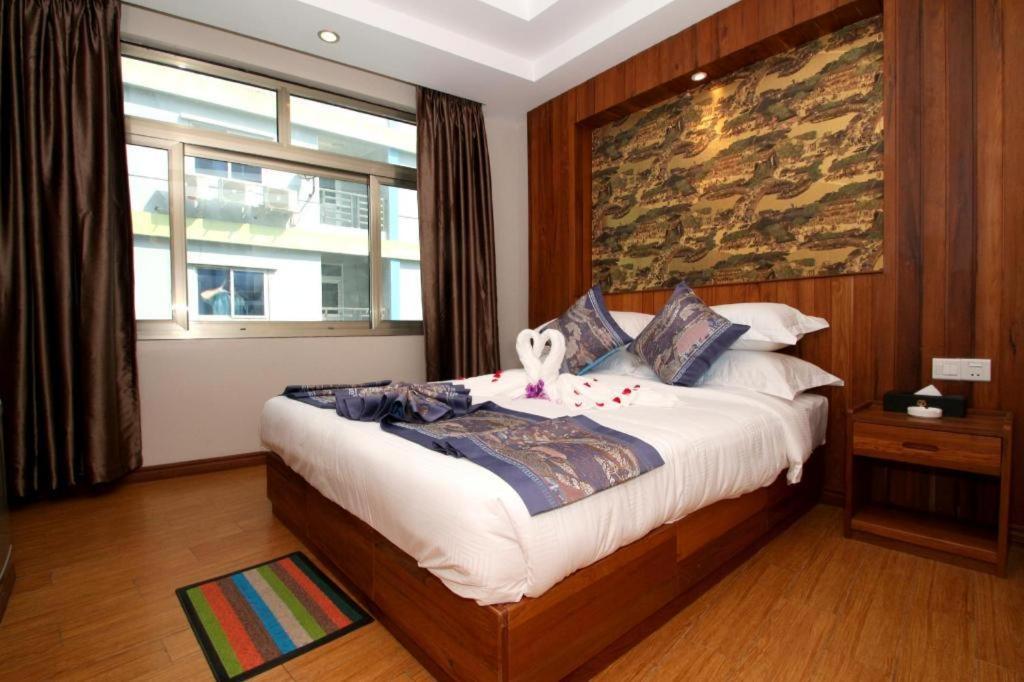 Gemsy Hotel Rangoon Eksteriør billede