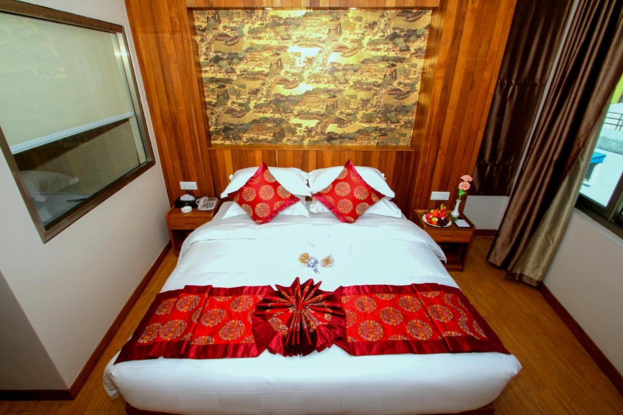Gemsy Hotel Rangoon Eksteriør billede